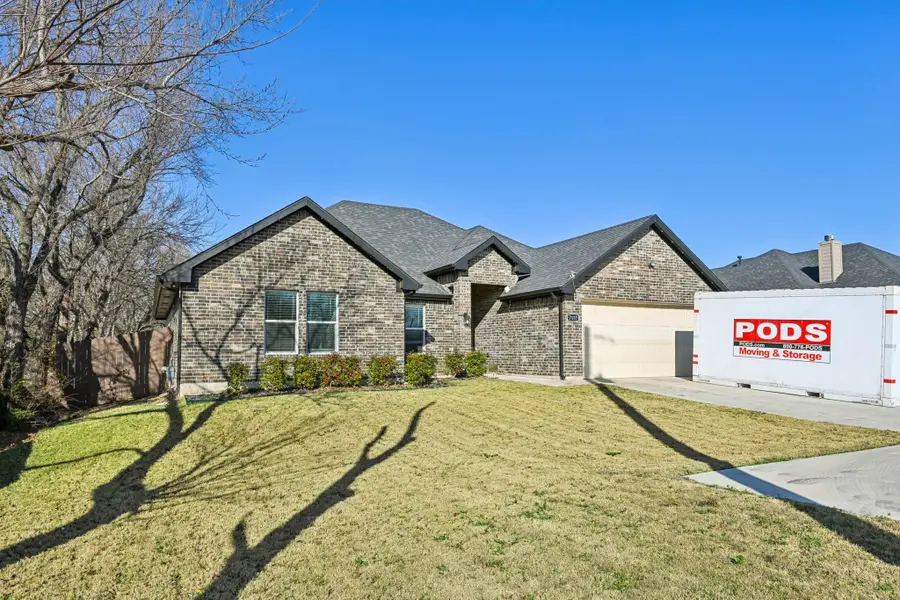 7137 John T. White Road, Fort Worth, TX 76120 - Image #3