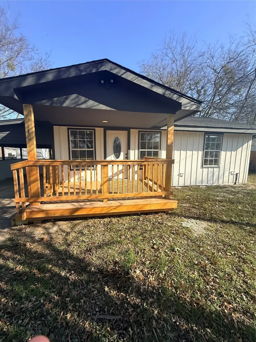 107 Gunter Street, Wills Point, TX 75169 - Image #2