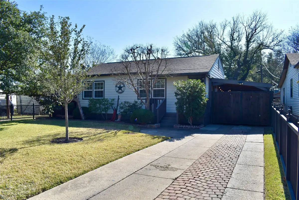 2212 Barlow Avenue, Dallas, TX 75224 - Image #1