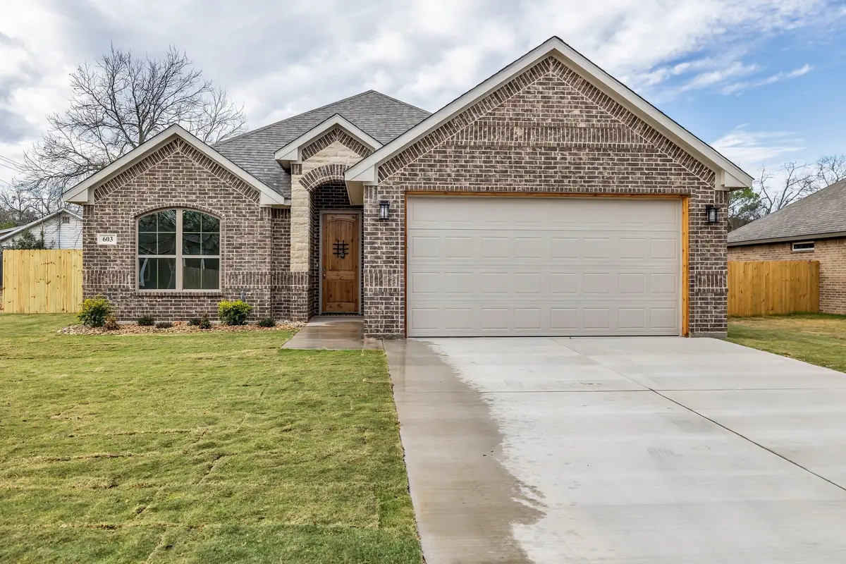 603 Madison Street, Cleburne, TX 76033 - Image #1