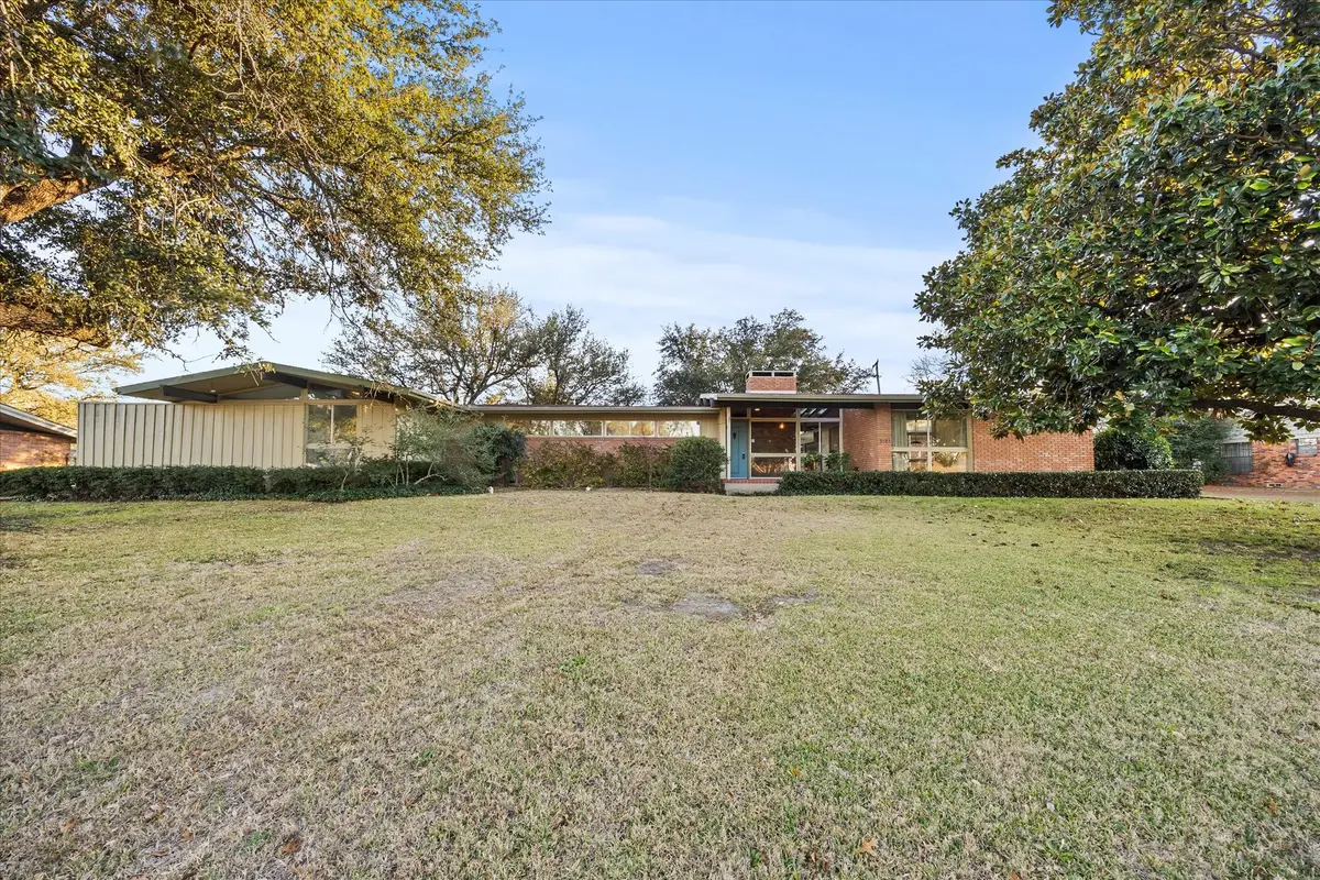 5121 Meadowbrook Drive, Greenville, TX 75402 - Image #1