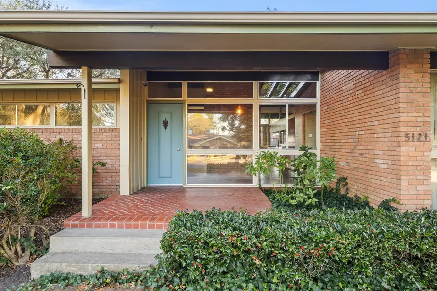 5121 Meadowbrook Drive, Greenville, TX 75402 - Image #2