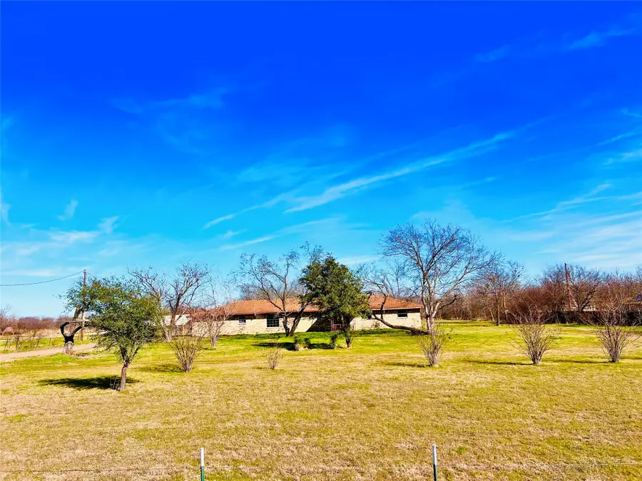 1325 County Road 319, Terrell, TX 75161 - Image #3