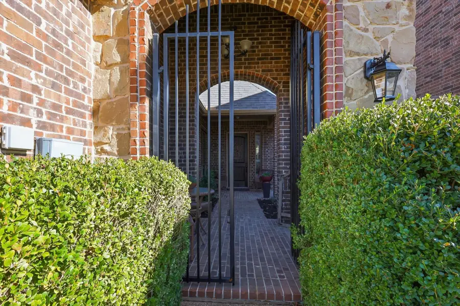 905 Deer Ridge Trail, McKinney, TX 75072 - Image #2