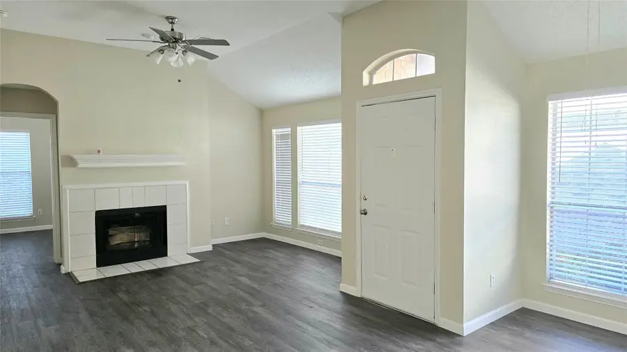 5205 Wedgewood Drive, Garland, TX 75043 - Image #3