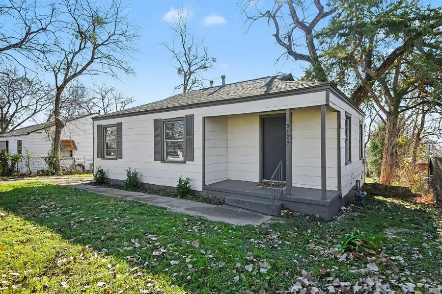 5129 Penrod Court, River Oaks, TX 76114 - Image #2