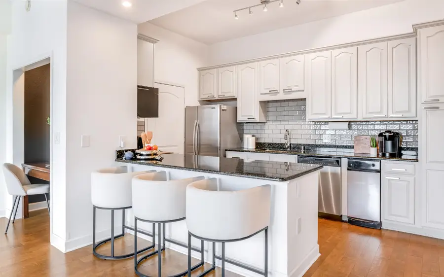 3225 Turtle Creek Boulevard #1906, Dallas, TX 75219 - #2