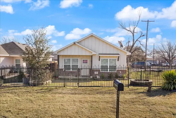213 S. Baugh St, Alvarado, TX 76009