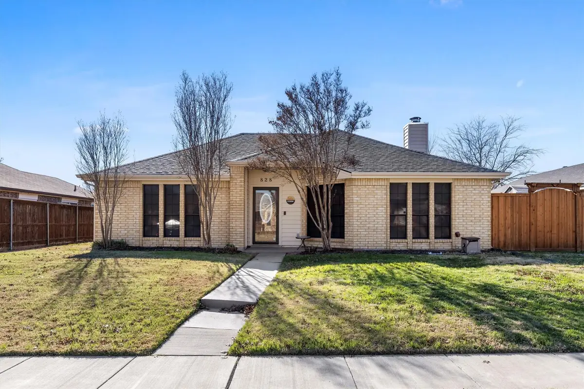828 Arbor Downs Drive, Plano, TX 75023 - Image #1