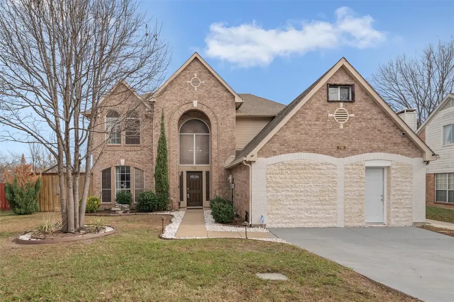 718 Castlewood Drive, Garland, TX 75040 - Image #2