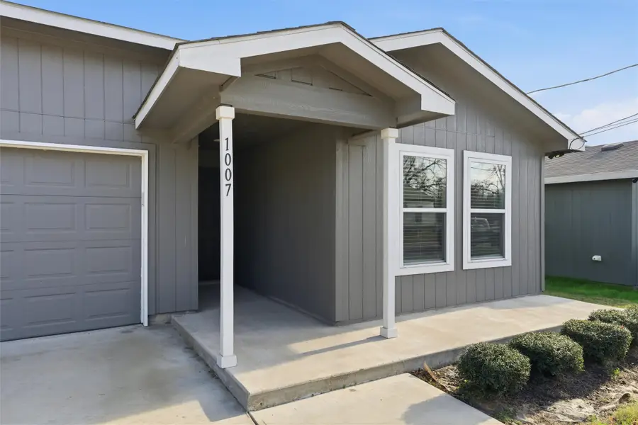 1007 E Calhoun Avenue, Waco, TX 76704 - Image #3