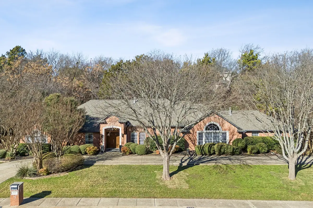 809 Sleepy Hollow Drive, Cedar Hill, TX 75104 - Image #1
