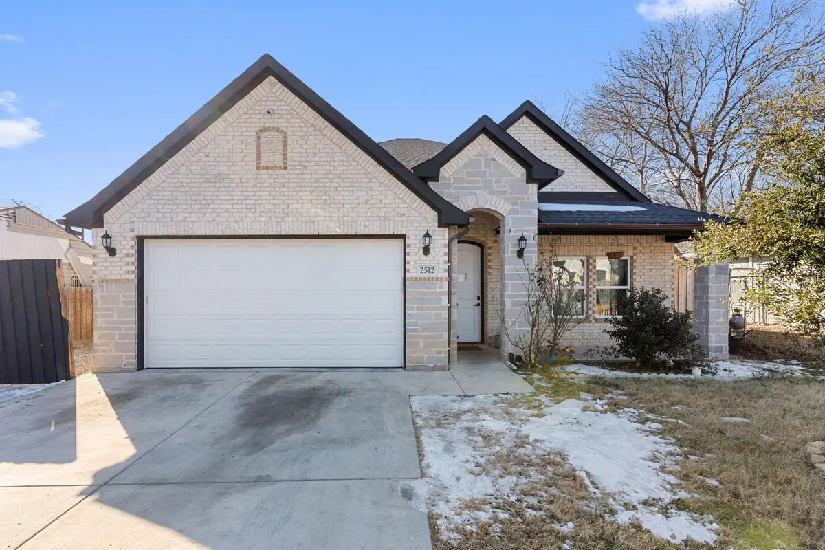 2512 High Crest Avenue, Fort Worth, TX 76111 - #1