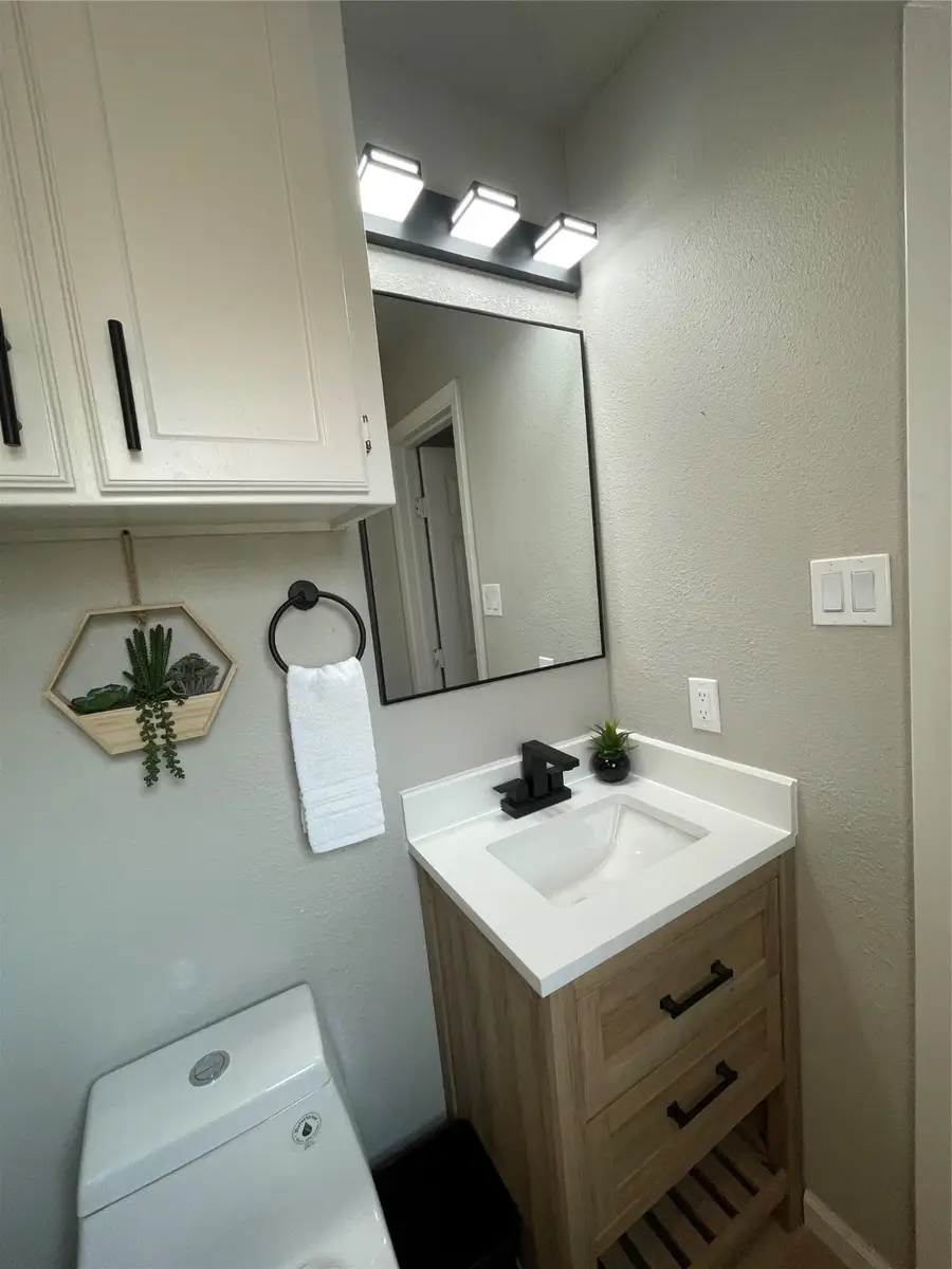 6408 Greenfield Court, Watauga, TX 76148 - Image #3