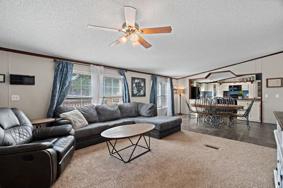 2005 Atticus Court, Springtown, TX 76082 - Image #3