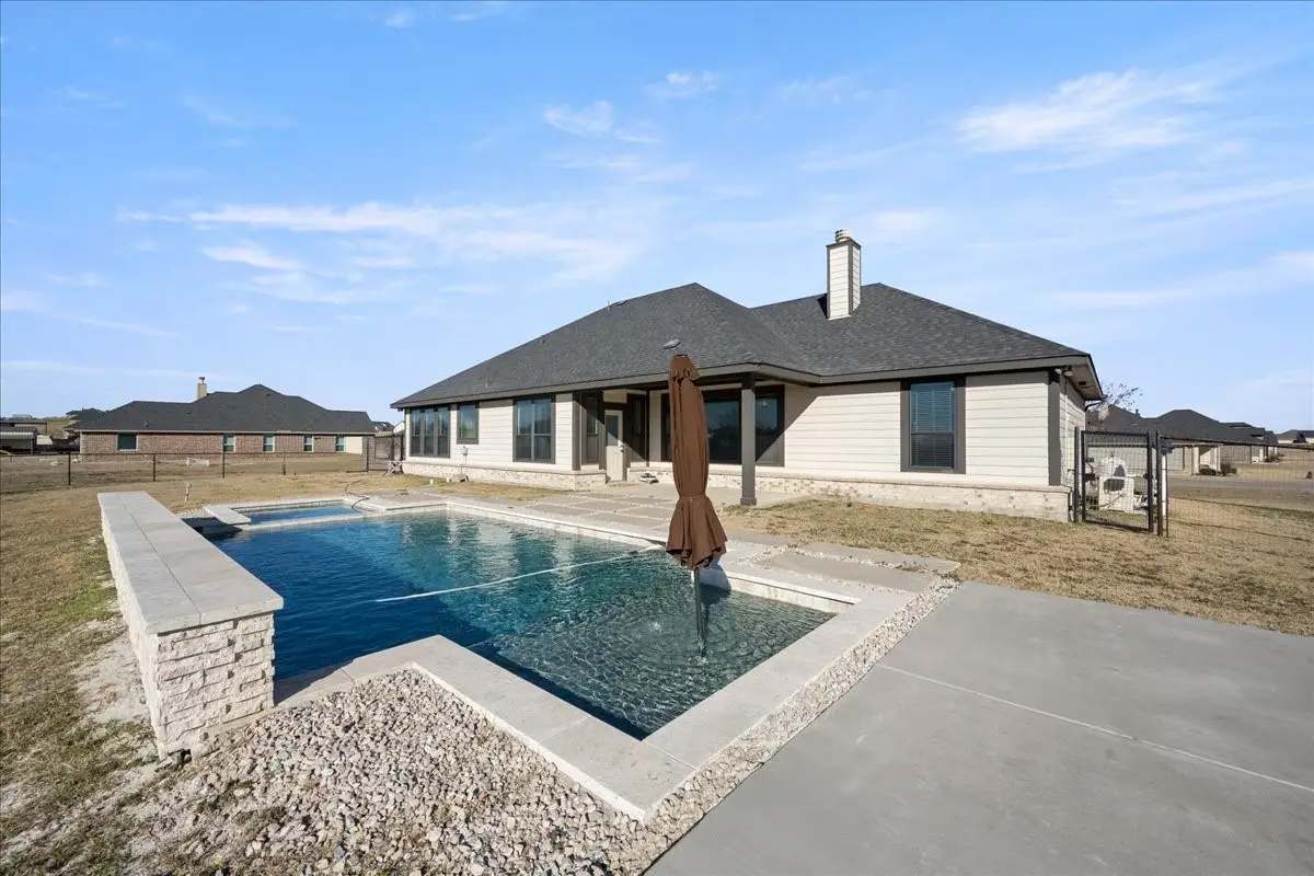 2020 Pebblegate Drive, Weatherford, TX 76085 - Image #1