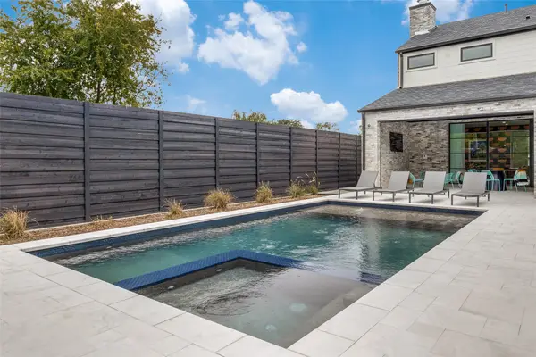 7610 Linwood Avenue, Dallas, TX 75209