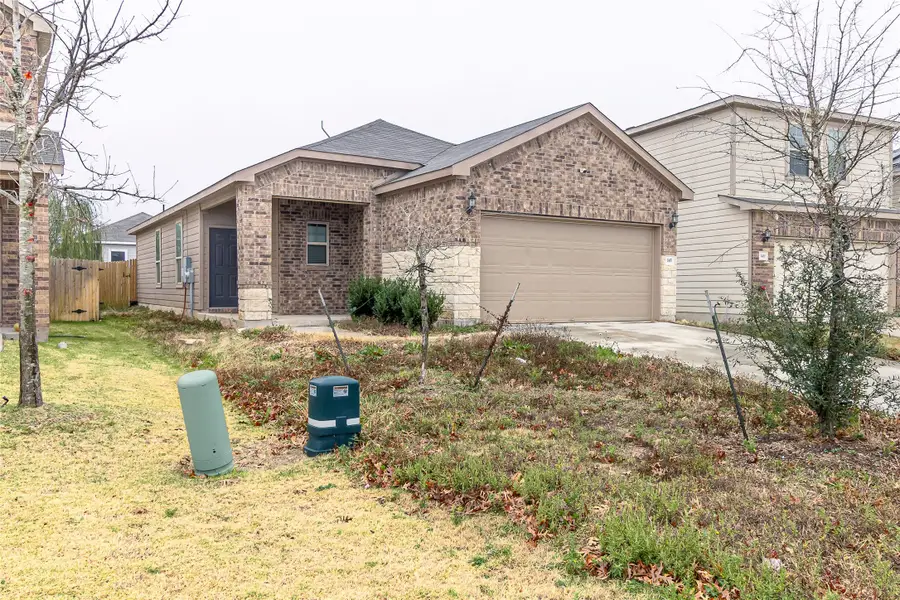 145 Miracle Drive, Jarrell, TX 76537 - Image #3