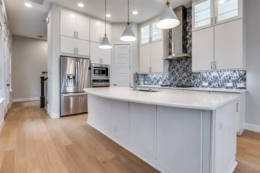 5435 Ashby Grove Street, Dallas, TX 75209 - Image #3