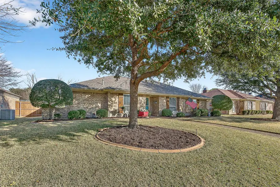 711 Rush Creek Drive, Allen, TX 75002 - Image #2