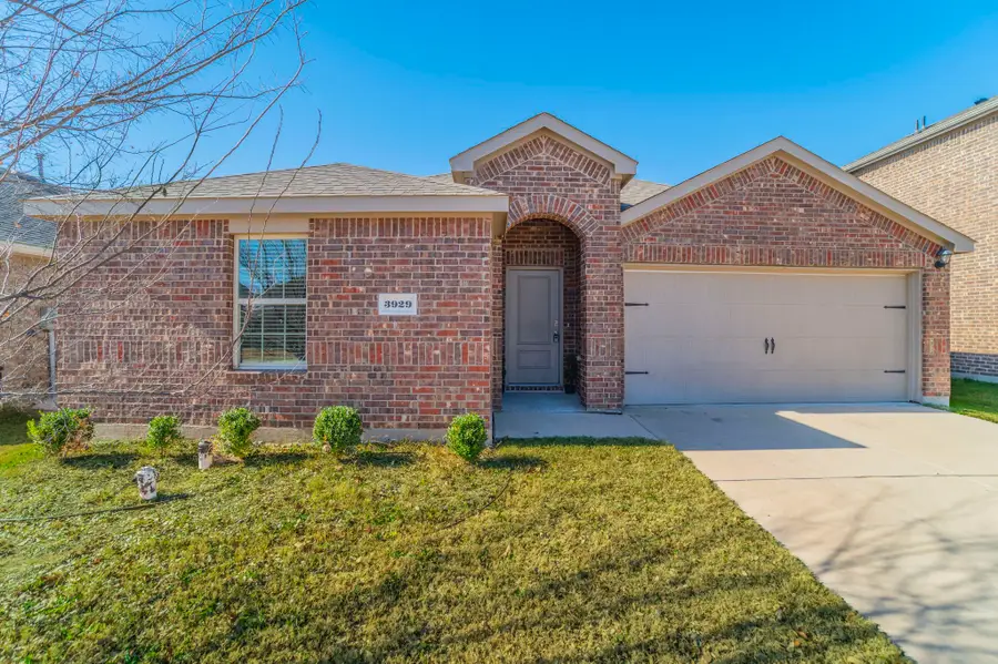 3929 Dickinson Avenue, Celina, TX 76227 - Image #2