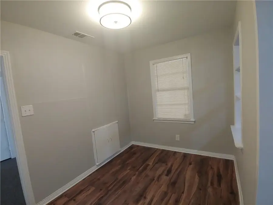 2347 Village Way, Dallas, TX 75216 - Image #3