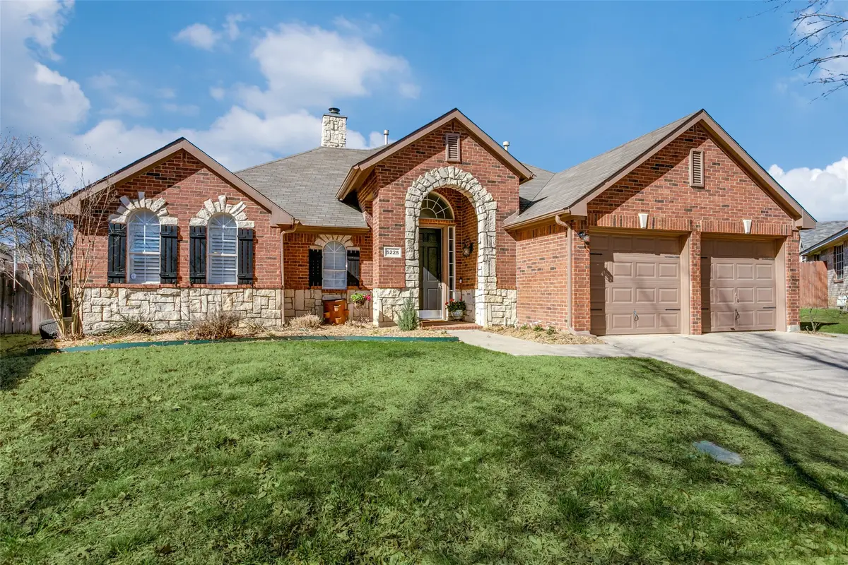 5225 White Sands Drive, Fort Worth, TX 76137 - Image #1