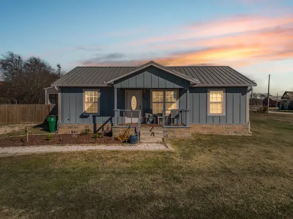 119 S Falls Street, Mart, TX 76664