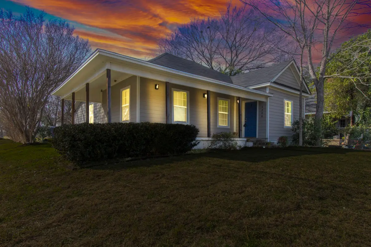 1200 N 4th Street, Waco, TX 76707 - #1