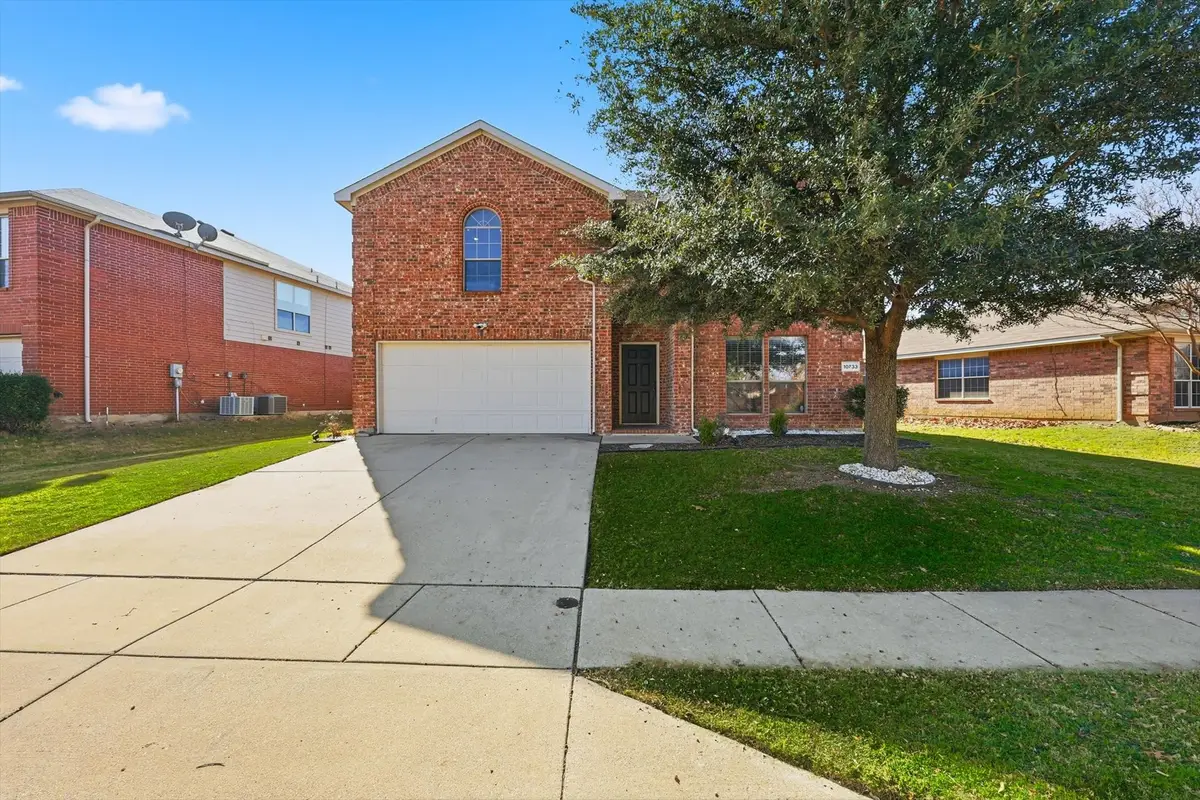 10733 Kittering Trail, Fort Worth, TX 76052 - Image #1