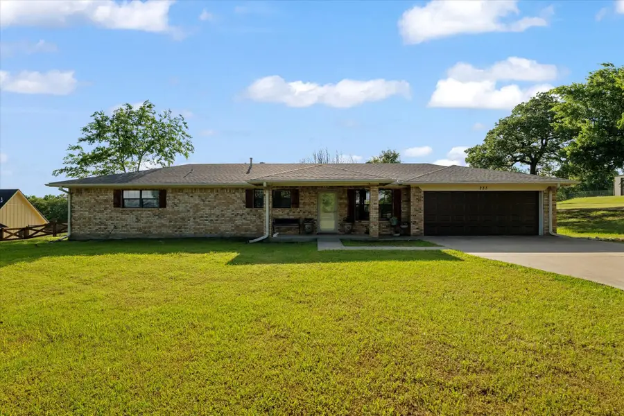 233 Reast Road, Whitesboro, TX 76273 - Image #2