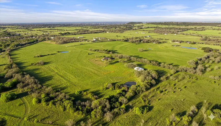 3025 Neri Road, Granbury, TX 76048 - Image #3