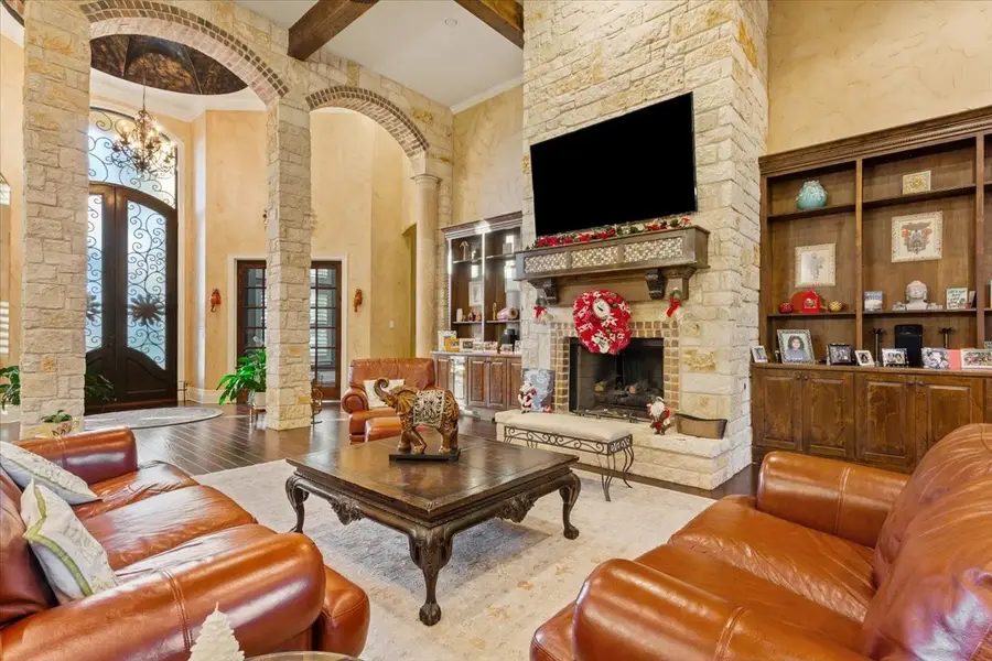 10020 Hidden Bluff, Waco, TX 76657 - Image #3