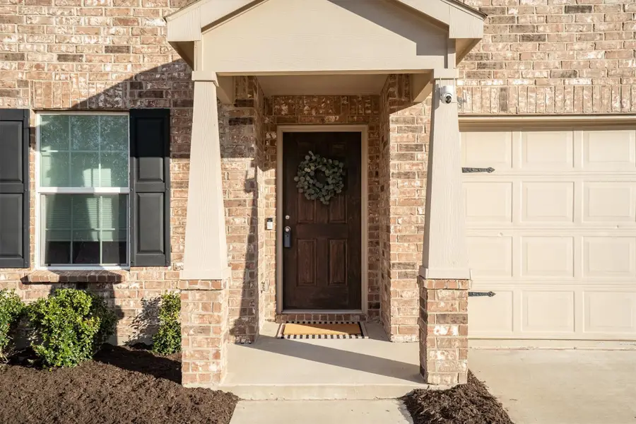 1305 Vernon Drive, Aubrey, TX 76227 - Image #3