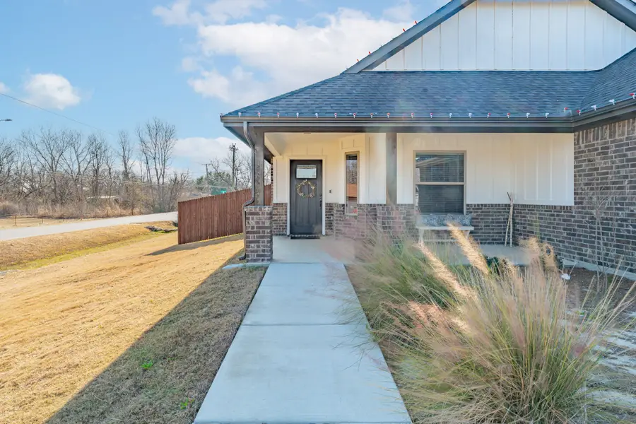 100 Wiley Street, Stephenville, TX 76401 - Image #3