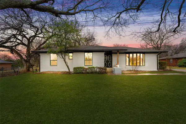 328 E Pleasant Run Road, DeSoto, TX 75115