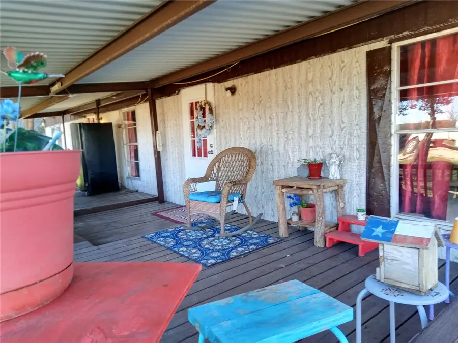 912 County Road 2357 Road, Meridian, TX 76665 - Image #2