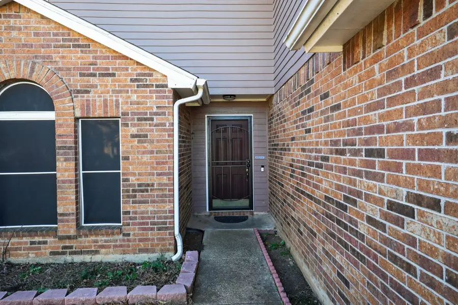 2545 Forest Creek Drive, Fort Worth, TX 76123 - Image #2