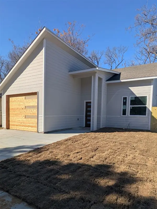 2631 Burger Avenue, Dallas, TX 75215