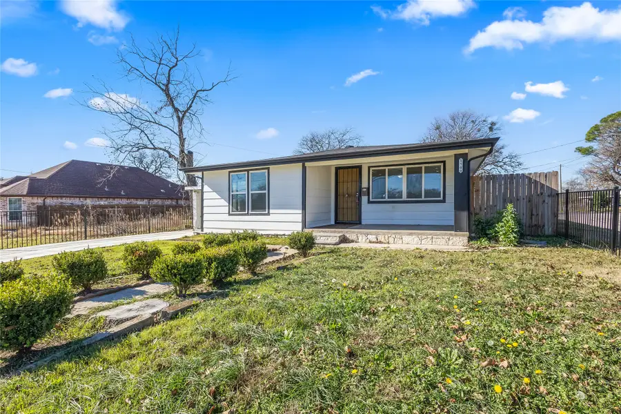 1700 S Edgewood Terrace, Fort Worth, TX 76105 - Image #3