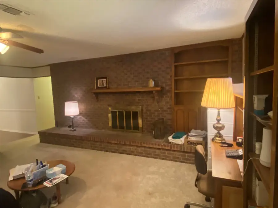 610 Wilburn Drive, Paris, TX 75460 - Image #3