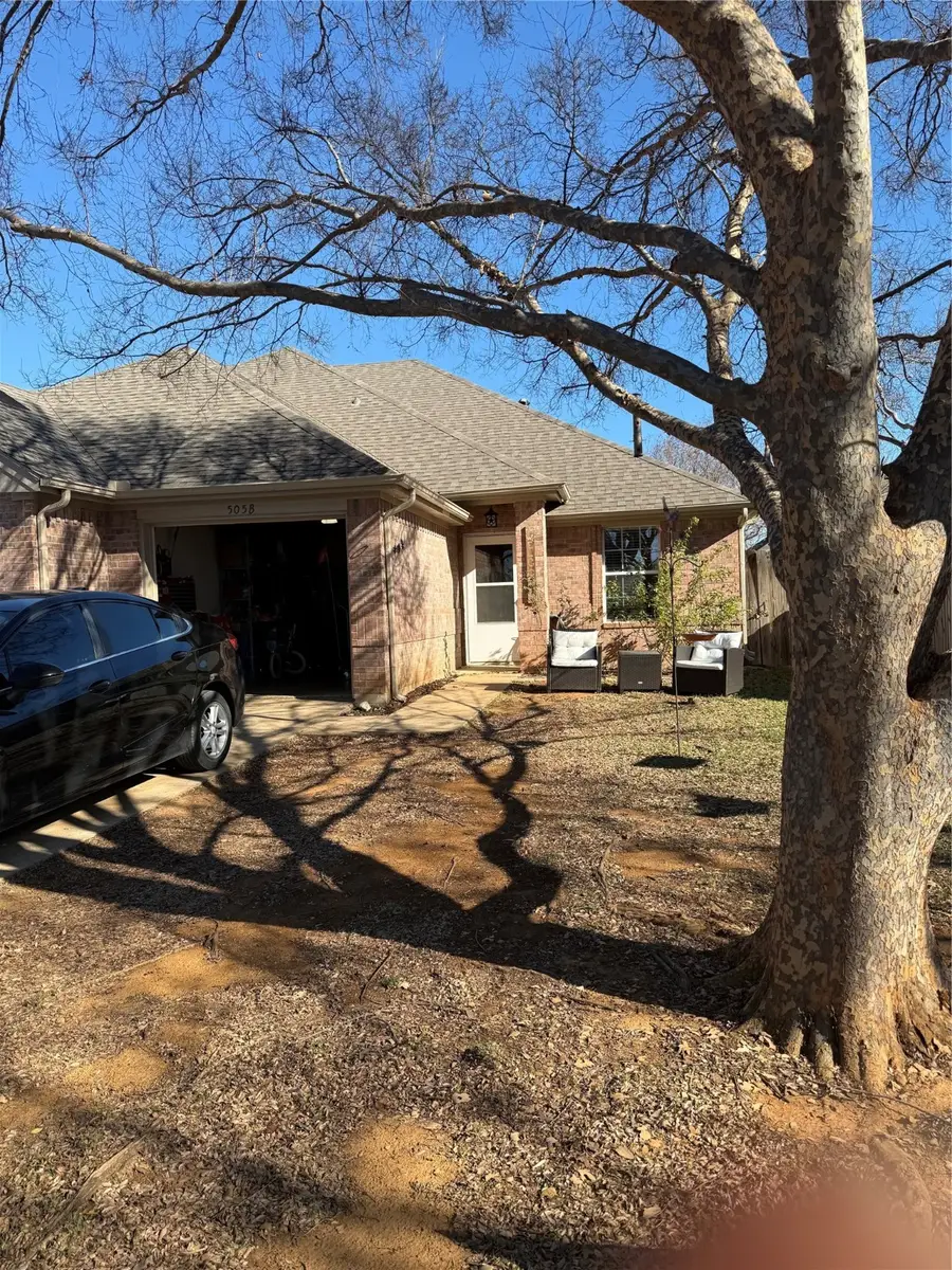 505 Maple Street #B, Aubrey, TX 76227 - Image #2