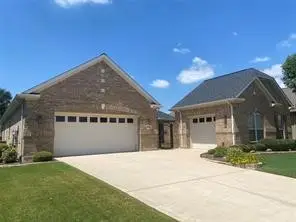9921 Crestview Drive, Denton, TX 76207 - Image #2