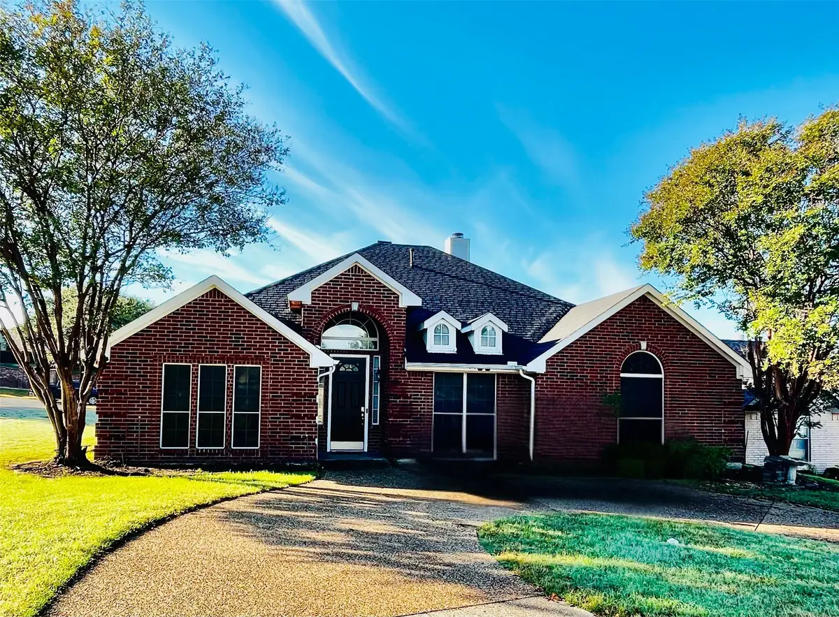 7313 Chambers Lane, Fort Worth, TX 76179 - Image #1