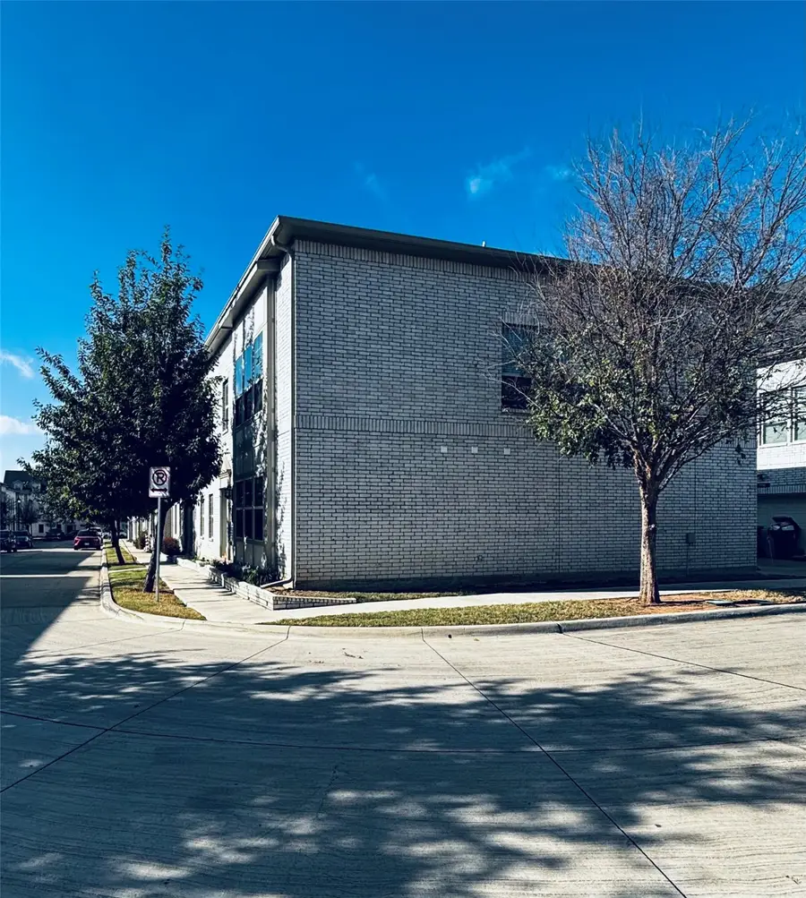 1939 Bel Air Drive, Arlington, TX 76010 - Image #3