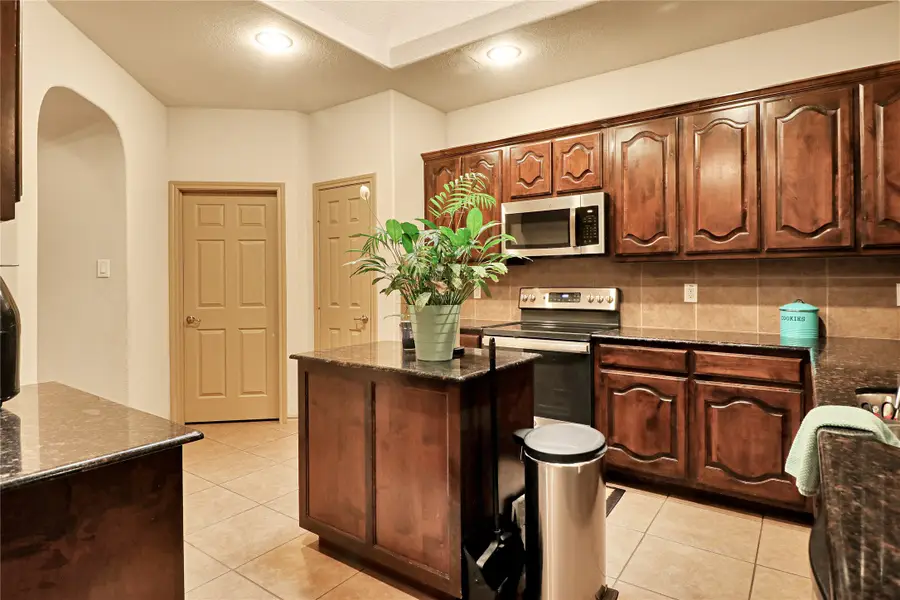 1116 Whittenburg Drive, Fort Worth, TX 76134 - Image #3