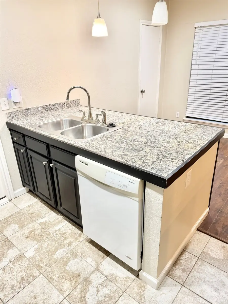 7340 Skillman Street #401, Dallas, TX 75231 - Image #3