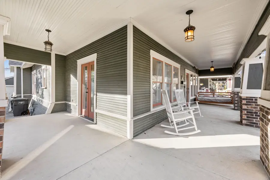 1906 S Henderson Street, Fort Worth, TX 76110 - Image #3