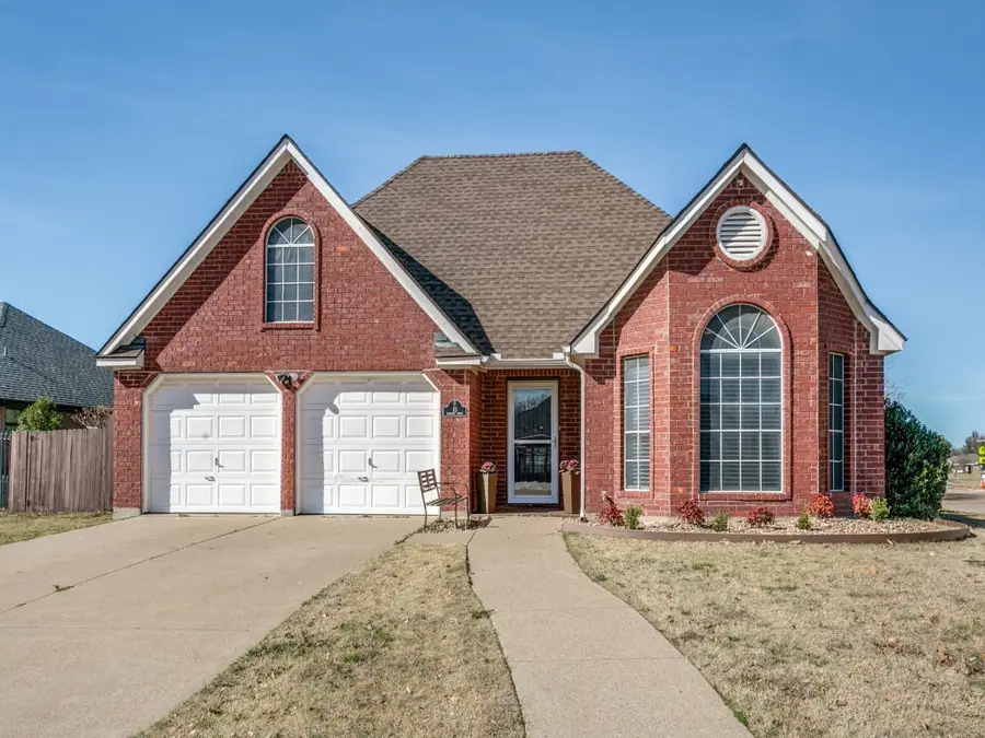 10 Sundance Court, Trophy Club, TX 76262 - Image #2