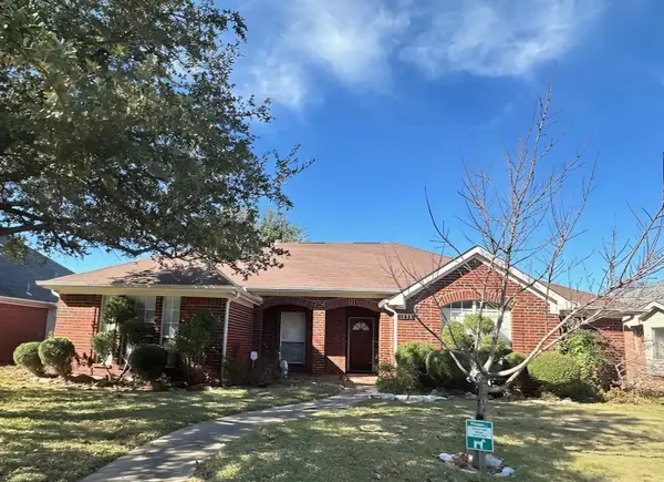 1805 Pecan View Drive, Garland, TX 75040